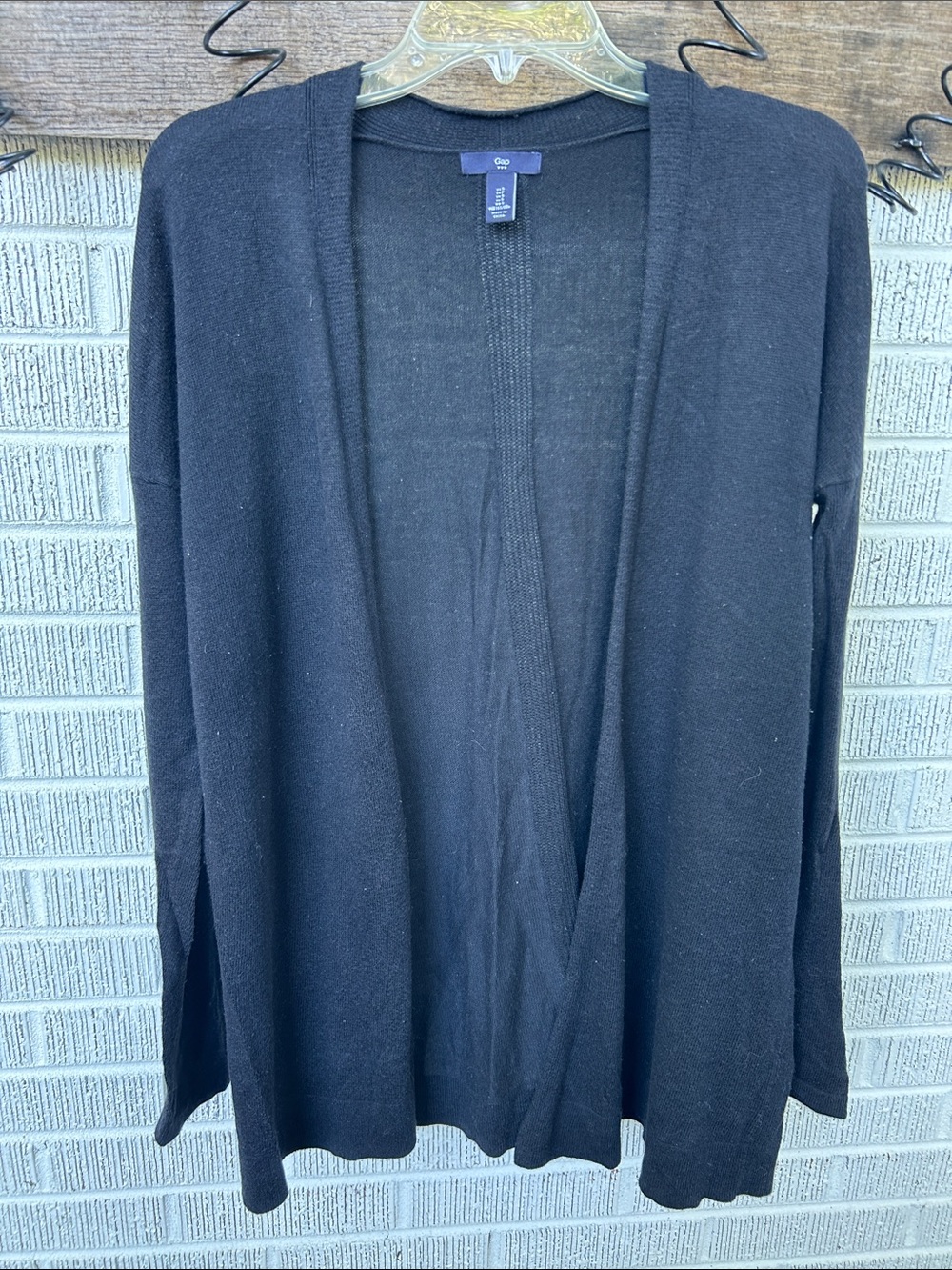 GAP Womens Light Weight Black Open Cardigan Sweater
